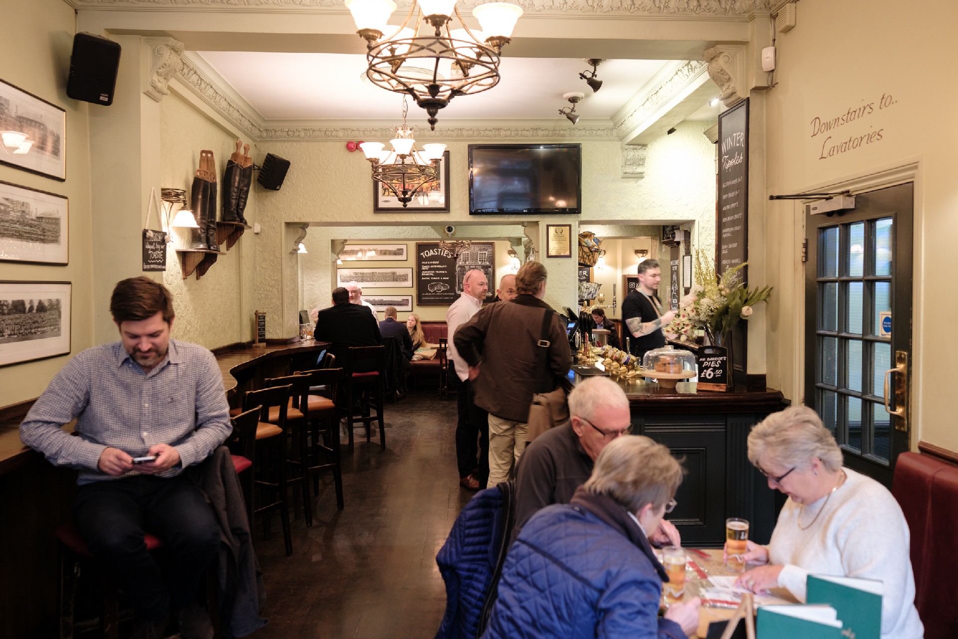 The Iron Duke Fuller's Pub and Restaurant in Mayfair